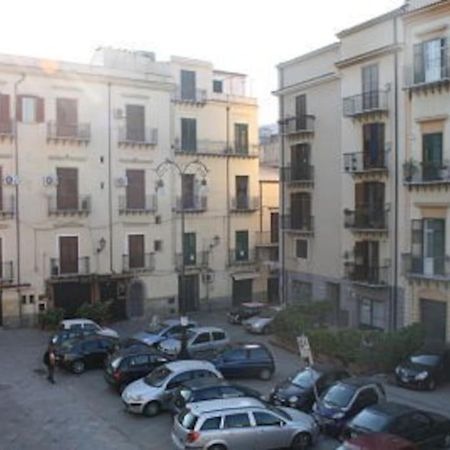 A Terrace In The Heart Of Palermo 아파트 외부 사진