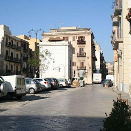 A Terrace In The Heart Of Palermo 아파트 외부 사진