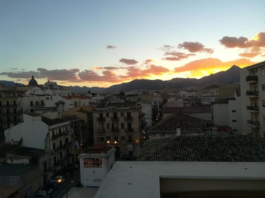 A Terrace In The Heart Of Palermo 아파트 외부 사진