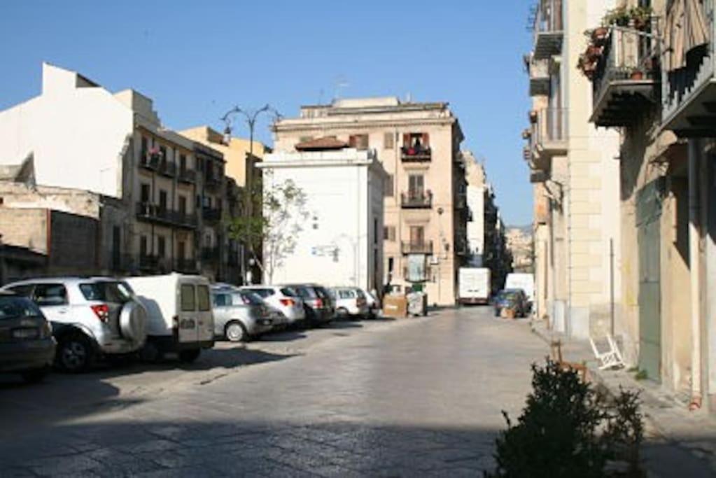 A Terrace In The Heart Of Palermo 아파트 외부 사진